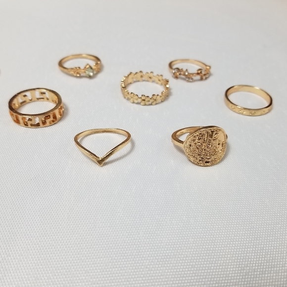 Fashionable Gold Stackable 15pc Rings - Picture 8 of 8